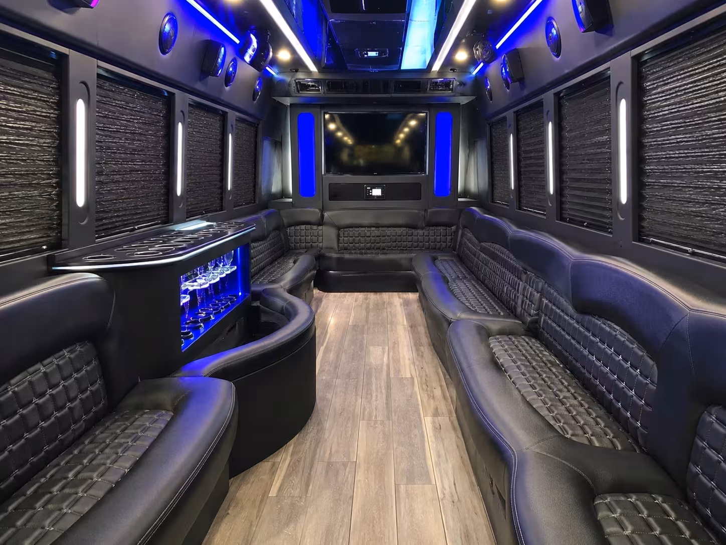 richardson party bus and minibus rentals for concerts and sports