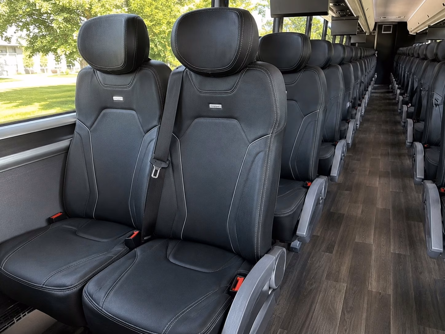 richardson wedding shuttle buses from hotels to your venue