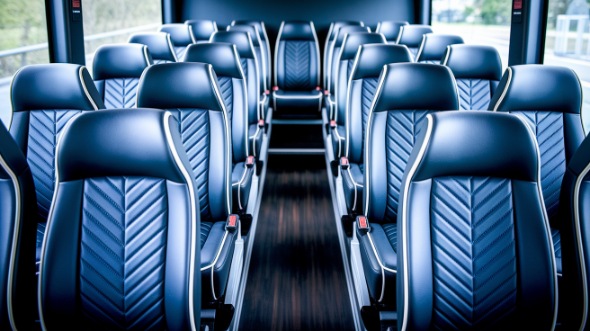 richardson 20 passenger minibus rental