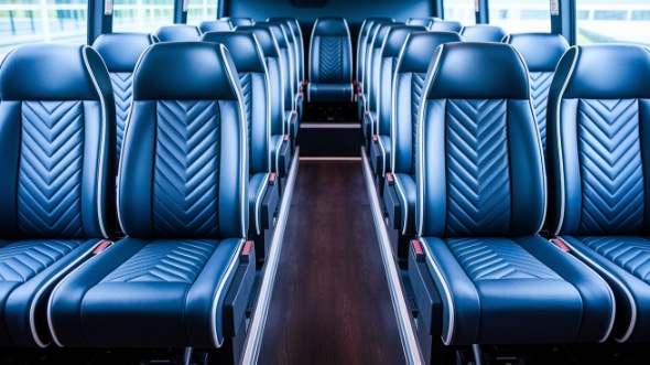 richardson 25 passenger minibus rental